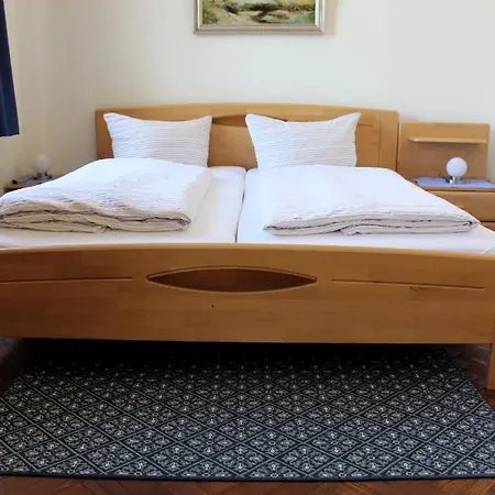 Hotel The Avalon - Altstadt 2*