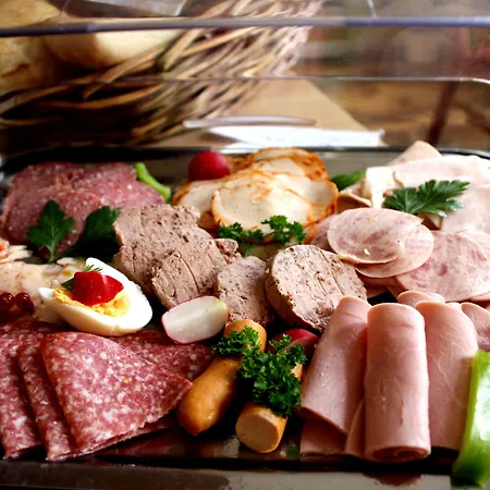 מלון The Avalon - Altstadt 2*