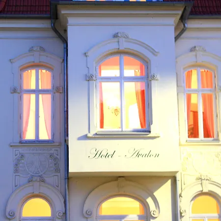 호텔 The Avalon - Altstadt 3*