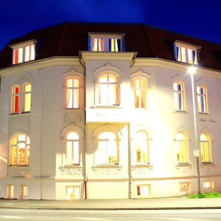 호텔 The Avalon - Altstadt 3*