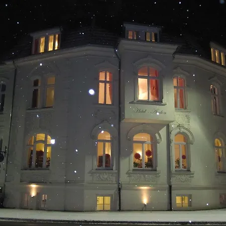 Hotel The Avalon - Altstadt 2*