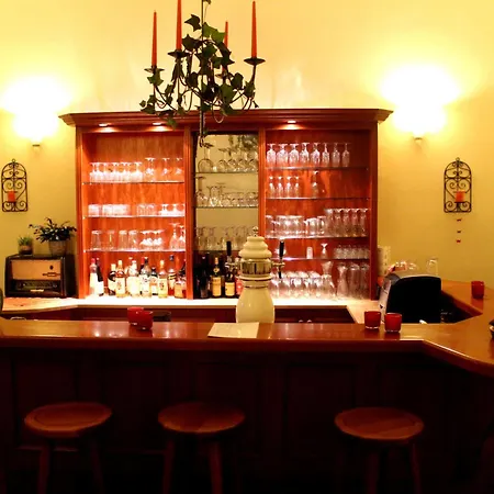 Hotel The Avalon - Altstadt