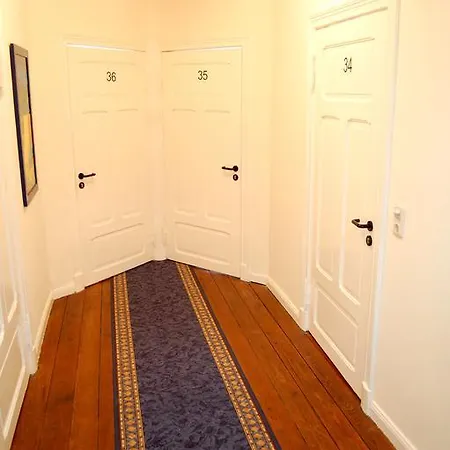 The Avalon - Altstadt Hotel