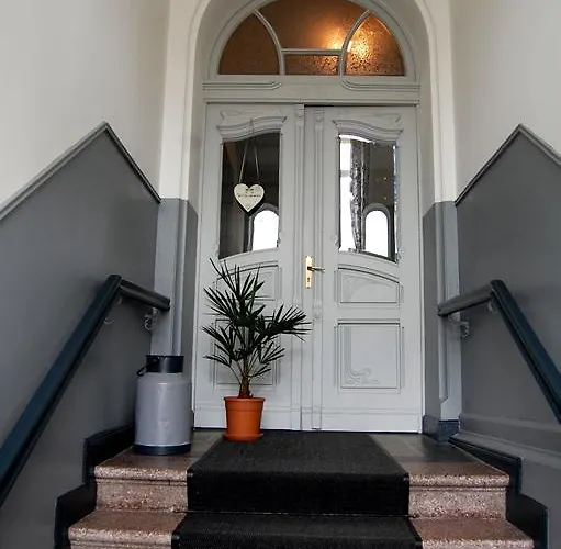 Hotel The Avalon - Altstadt 3*